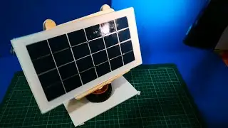 solar tracking circuit is very simple without ardiuno
