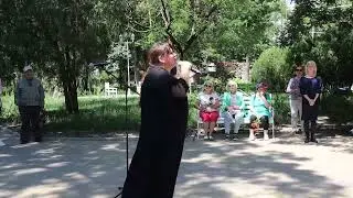 Анна Устинова. Пушкинский день. Арт-клуб "Февраль" в сквере Пушкина.