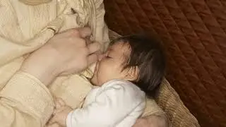 breast milk without pregnancy is it normal