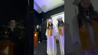 Un llamado a los centennials en su ceremonia de grado: a triunfar con Inteligencia Artificial