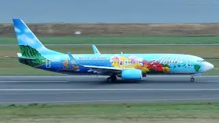 Alaska Airlines Boeing 737-800 Spirit of the Islands [N560AS] takeoff from PDX