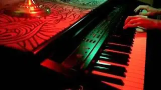 R2-D2 We Wish You A Merry Christmas - Piano Cover