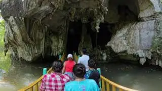 Langkawi 240524 - Bat Cave (part 2) 360 video