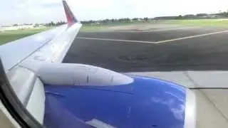 737-800 vs. Cars | Take Off in New Orleans