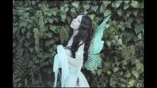 Ashley Sienna - ivy (Official Lyric Video)