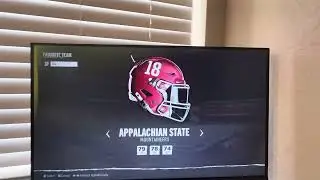How to change favorite team on EA Sports College Football 25 (Xbox Series S/X, PS5) (Easy Tutorial!)