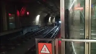 600 de Metro Bilbao entrando en Kabiezes