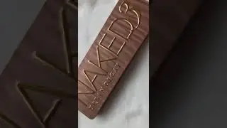 Свотчи палетки теней для век Naked 3 от Urban Decay