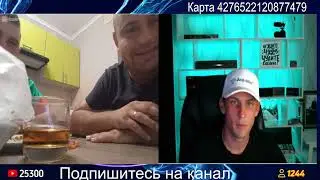 Дятлы опилочные приняли за своего