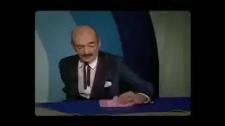 José María Iñigo pregunta a René Lavand porqué usa tan solo una mano