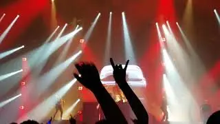 Victorious - Panic! At The Disco // march 15, 2017 // omaha, ne