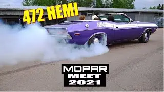 Loud HEMIs and Smoky Burnouts at Mopar Meet 2021!!