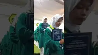 wisuda santri putri pon pes malang al ikhsani