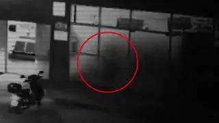 Fantasma Captado por camara de vigilancia #fantasmas #ghost #paranormal