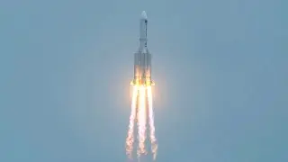 China launches moon probe as space race with US heats up