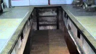 Смотровая яма с лифтом