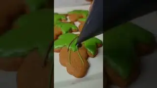 Дачные мотивы в пряниках!Летом, в сезон фруктов, овощей и ягод можно воплощать эту тему в пряниках!🫐