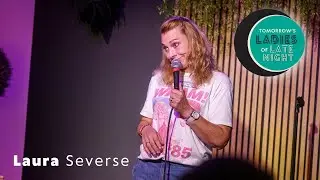 Laura Severse at Tomorrow's Ladies of Late Night