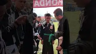 tes kenaikan sabuk Putih.