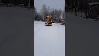 Добрый- значит сильный. Живите дружно.
