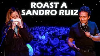 Sandro Ruiz hace Stand up y Alexa Zuart la rostea