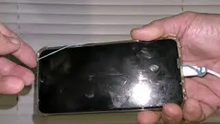 How to charge your phone if the cord falls out of the socket