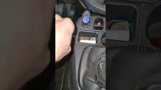 Renault Clio -"Conector OBD , onde fica ?