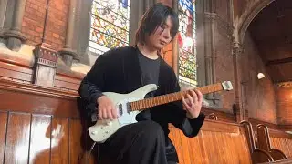 When you need to impress a girl but you only have a guitar and 60 seconds
