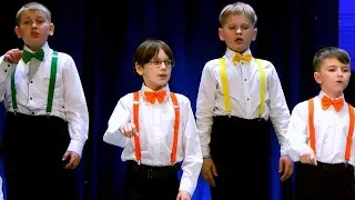 Ансамбль "Mini-meN" - Полно вам снежочки; Про нас с тобой (Лебедев-Куклин, из к/ф "Макар-следопыт").