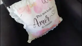 ALMOFADA COM BABADO PERSONALIZADA 40x40cm