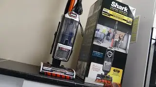 Shark NZ801UK Corded Upright Vacuum Cleaner
