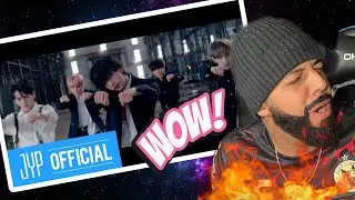 Who is this guy?!! Stray Kids 