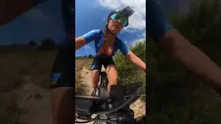 La tetona sabe bajar!