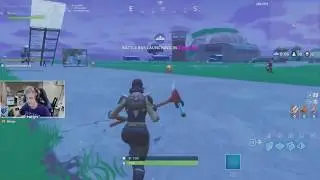 NINJA REACTS TO *NEW* SQUAT KICK DANCE/EMOTE!! | Fortnite Battle Royale