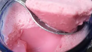 Sobremesa  dois ingredientes, fica pronta em uma hora. Deliciosa. Dicas úteis 1000