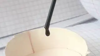 Паста от ручки капает
