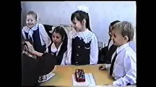 Кем  хотела стать в ДЕТСТВЕ!