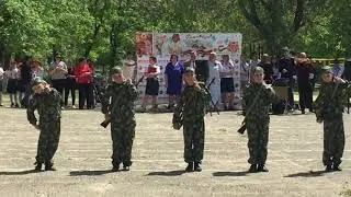 Школа 82 г. Волгоград.Торжественная линейка к Дню Победы!