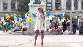 День незалежності України 24.08.22 Бухарест  Олена Струтовська