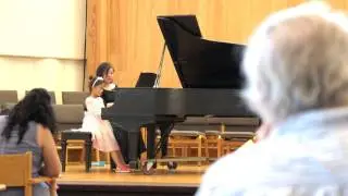 Petite Minuete - Venus 1st piano recital