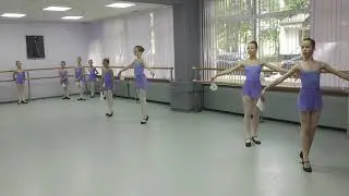 Народно-сценический танец(5)