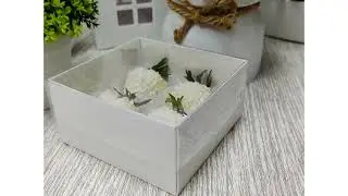 Белая коробка для клубники 10*10*5см