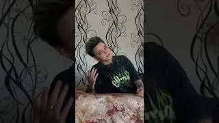 Тг: Ярик кушает пельмень