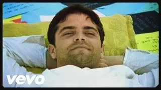 Samuele Bersani - Il Pescatore Di Asterischi (Official Video)