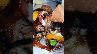 Hambúrguer 🍔 ou Costela de Porco 🐷? #food #streetfood #pizza #foodlover