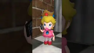 Baby Peach calls 911