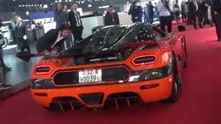 DRIVING A KOENIGSEGG INSIDE THE MOTORSHOW !!!