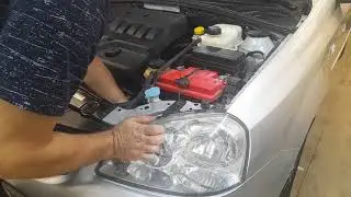 как снимается фара шевроле лачетти