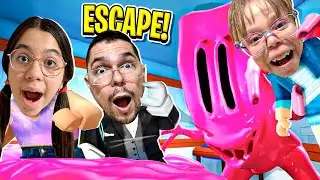 FUGINDO DO MONSTRO DE CHICLETE NO ROBLOX! 😱 Será que Conseguimos Escapar?