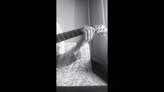 Мелодия из сталкера в стандартном строе (вряд-ли многие поймут).